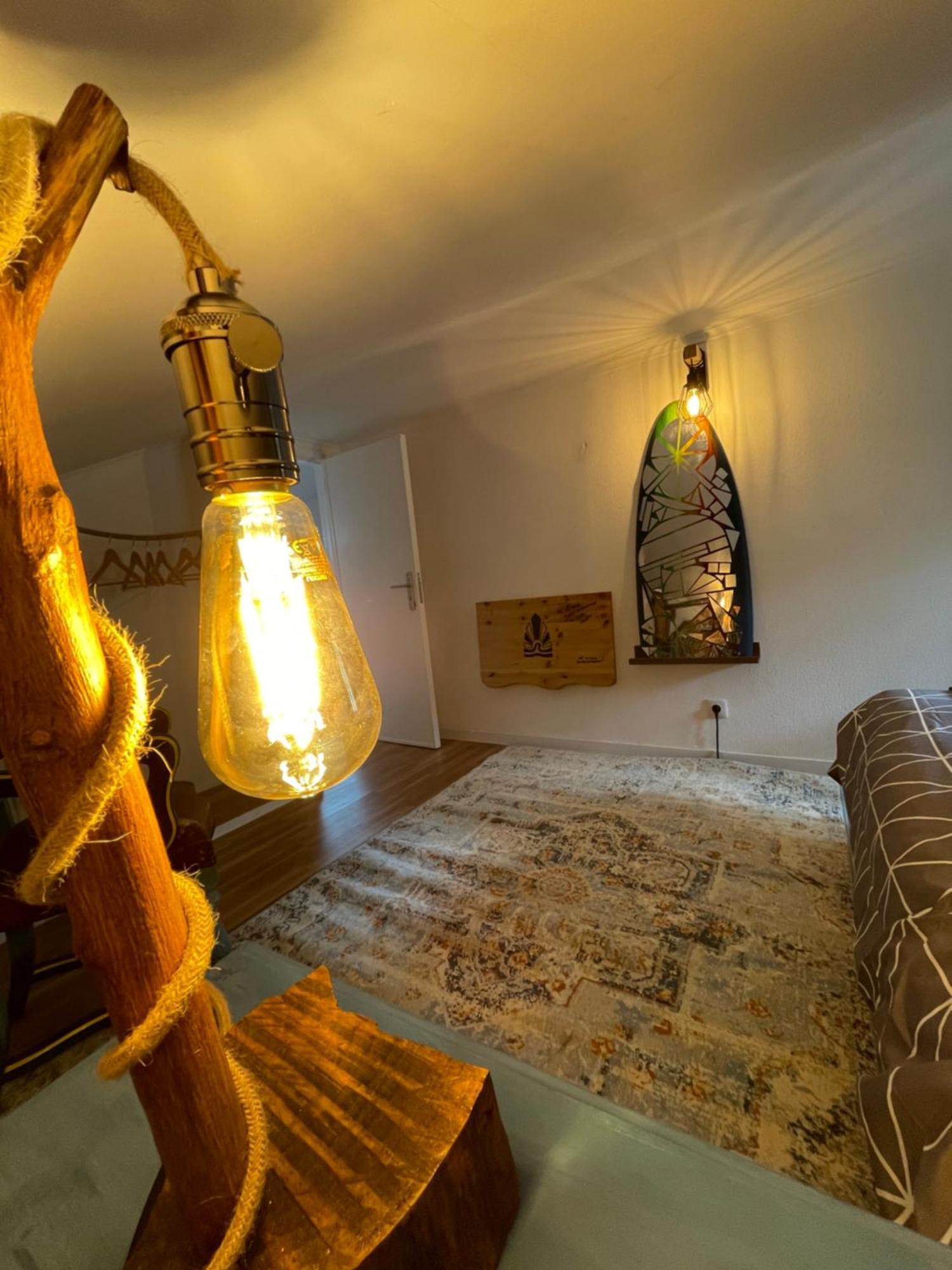 Lisbon Soul Surf Camp Hostel *