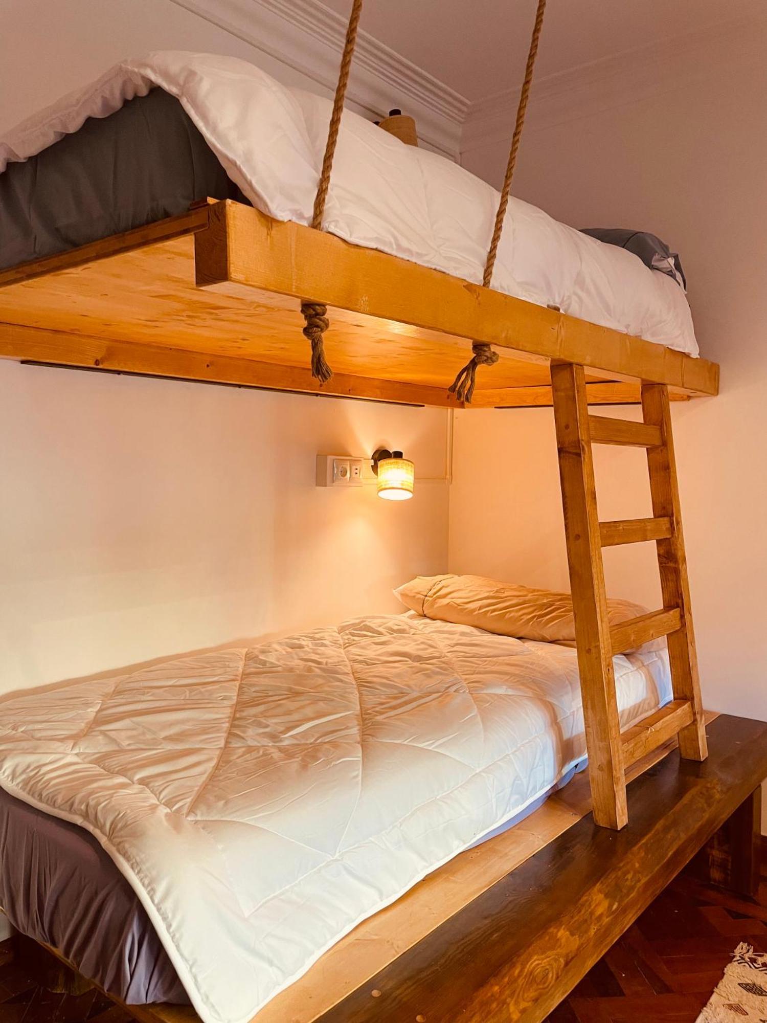 Hostel Lisbon Soul Surf Camp *