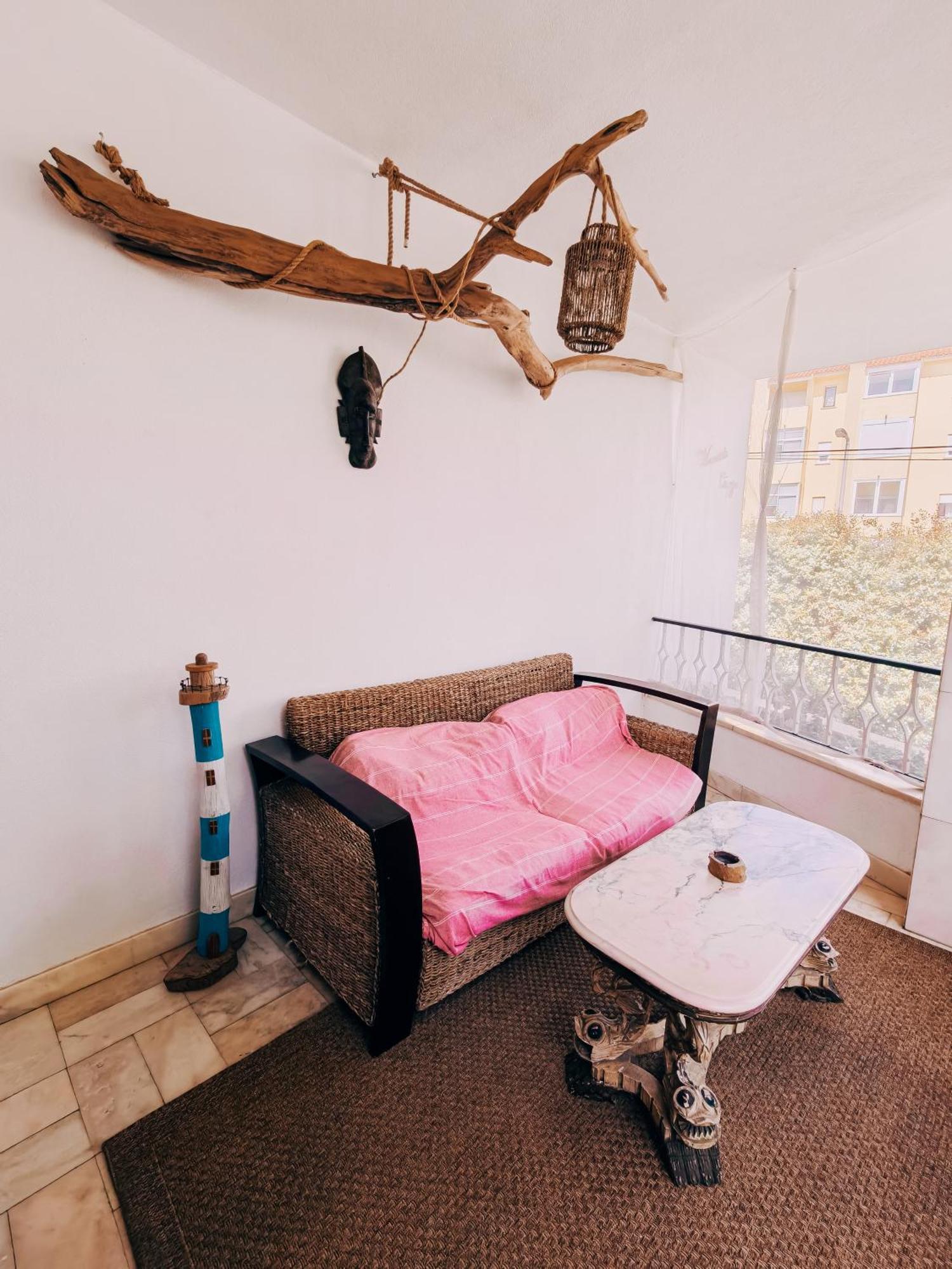 Lisbon Soul Surf Camp Hostel Cascais